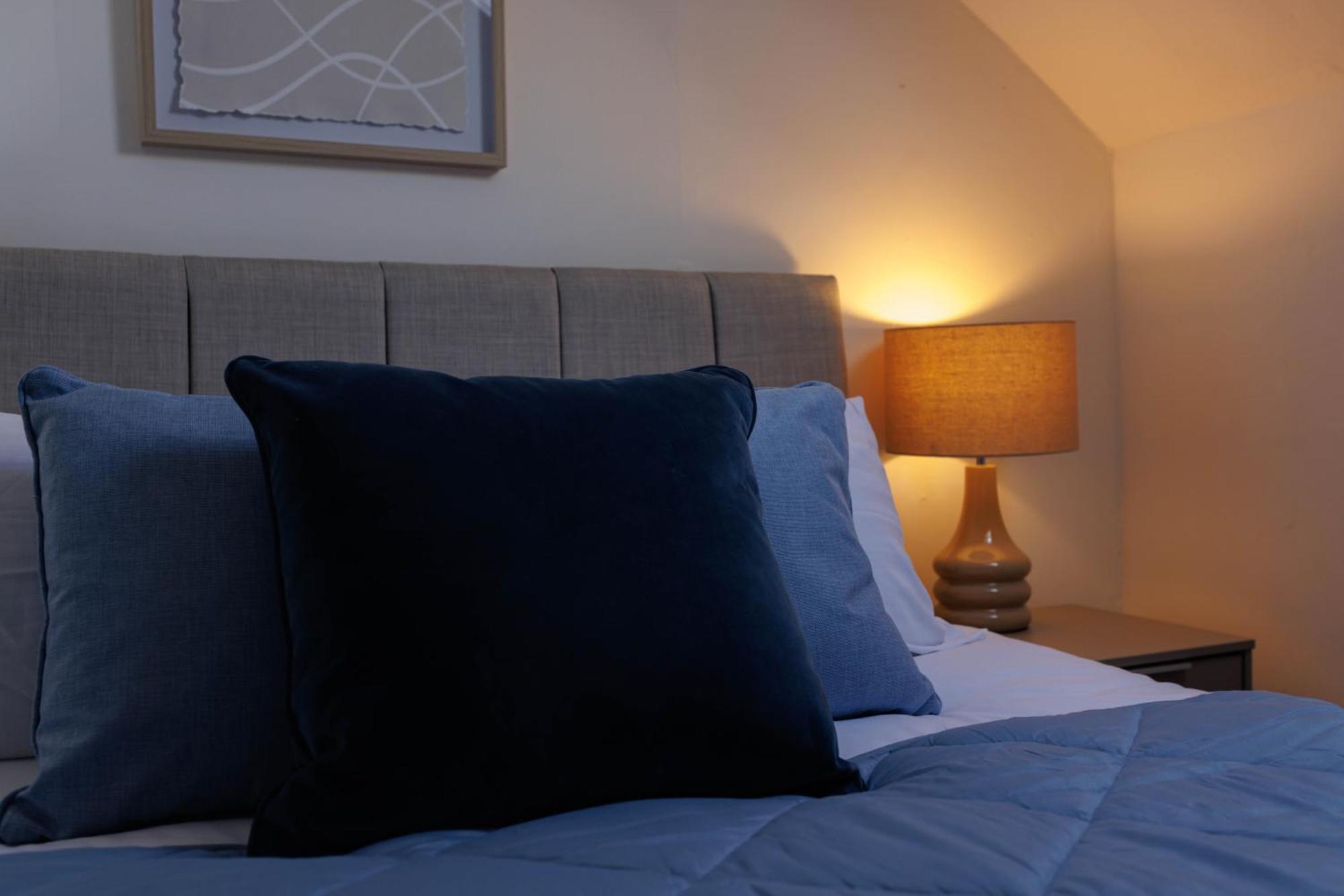 Newly Renovated Apartments In Liverpool - Extended Stay 외부 사진